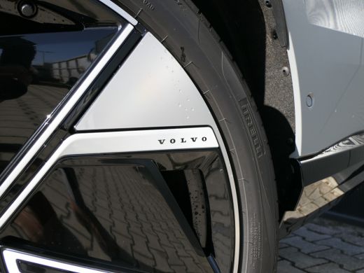 Volvo  EX90 Twin Motor Performance Ultra 7p. 111 kWh | Bowers&Wilkins | Luchtvering | Tailored Wool | 22 Inch... ActivLease financial lease