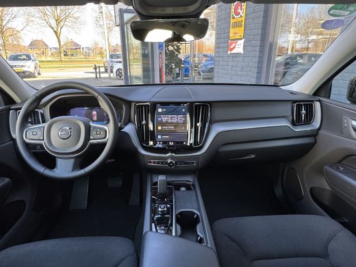 Volvo  XC60 2.0 B4 Momentum | Apple Carplay/Android Auto|telefoonintegratie premium | Cruise control adaptief... ActivLease financial lease