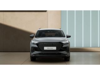 Audi Q4 e-tron 45 quattro Advanced edition 82 kWh | Trekhaak | Assistentiepakket plus | Zwart optiek | Privacy g...