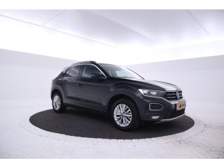 Volkswagen T-Roc 1.0 TSI Style Apple Carplay/Android Auto, Parkeersensoren
