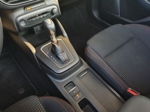 Ford Focus 1.0 EcoB 155PK Automaat Hybrid ST Line Panoramadak | Winterpack | Camera | Elektrisch glazen pano... ActivLease financial lease