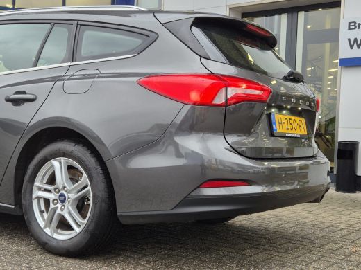 Ford Focus 1.0 EcoB | LMV 16 Inch | Apple Carplay/Android ActivLease financial lease