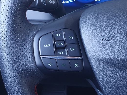 Ford Focus 1.0 ST Line X 155 PK | Winter Pack | 18 inch | Apple Carplay/Android Auto|telefoonintegratie prem... ActivLease financial lease