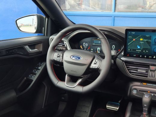 Ford Focus 1.0 ST Line X 155PK | 19 inch! | Panoramadak | Adap. Cruise | Elektrisch glazen panorama-dak | Ma... ActivLease financial lease