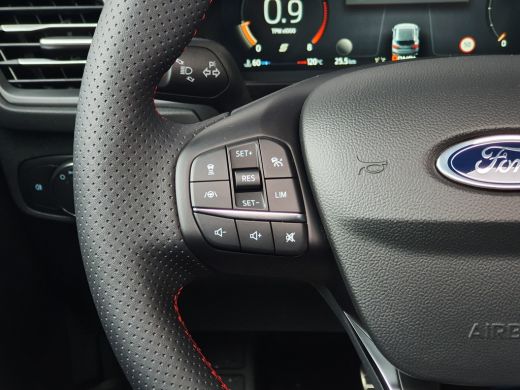 Ford Focus 1.0 ST Line X 155PK | 19 inch! | Panoramadak | Adap. Cruise | Elektrisch glazen panorama-dak | Ma... ActivLease financial lease