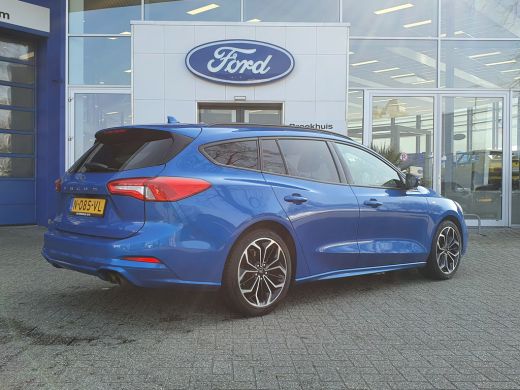 Ford Focus Wagon 1.0 EcoBoost ST Line X | Winter Pack | Cruise Control | Apple Carplay/Android Auto|telefoon... ActivLease financial lease
