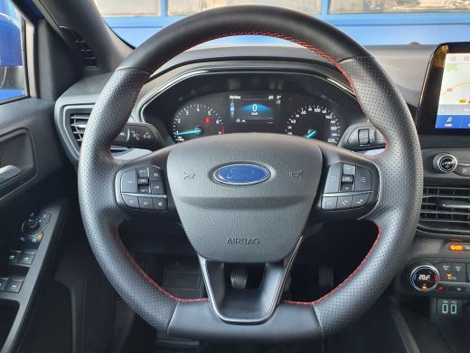 Ford Focus Wagon 1.0 EcoBoost ST Line X | Winter Pack | Cruise Control | Apple Carplay/Android Auto|telefoon... ActivLease financial lease