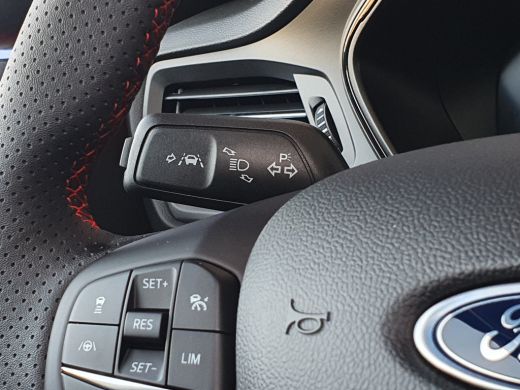 Ford Focus Wagon 1.0 ST Line X | Panoramadak | Adap. Cruise | Winter Pack ActivLease financial lease