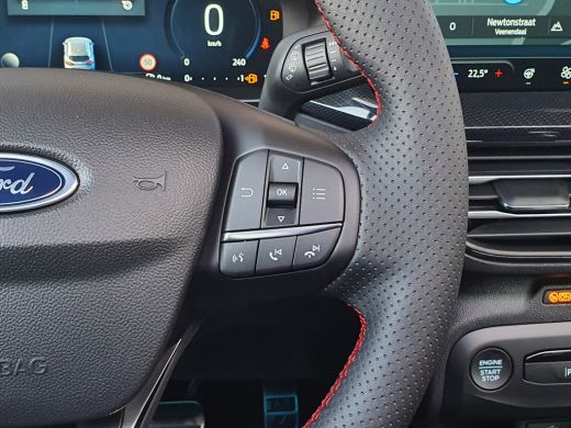 Ford Focus Wagon 1.0 ST Line X | Panoramadak | Adap. Cruise | Winter Pack ActivLease financial lease
