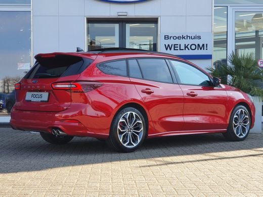 Ford Focus Wagon 1.0 ST Line X | Panoramadak | Adap. Cruise | Winter Pack ActivLease financial lease