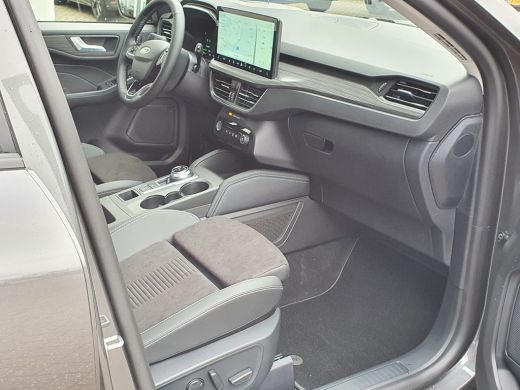 Ford Kuga Ford 2.5 PHEV Active X | Trekhaak | Panoramadak | Adap. Cruise | Dodehoek detectie | Elektrisch g... ActivLease financial lease