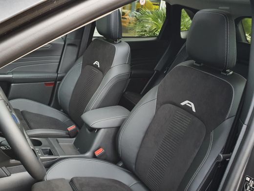 Ford Kuga Ford 2.5 PHEV Active X | Trekhaak | Panoramadak | Adap. Cruise | Dodehoek detectie | Elektrisch g... ActivLease financial lease