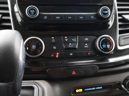 Ford Transit Custom 2.0 TDCI 170 PK AUT. L2H1 DUBBEL CABINE LIMITED + 2 SCHUIFDEUREN | CAMERA | CARPLAY | STOELVERWAR... ActivLease financial lease