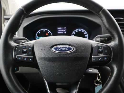 Ford Transit Custom 2.0 TDCI 170 PK AUT. L2H1 DUBBEL CABINE LIMITED + 2 SCHUIFDEUREN | CAMERA | CARPLAY | STOELVERWAR... ActivLease financial lease