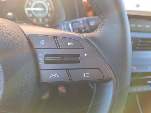 Hyundai Bayon Hyundai 1.0 T-GDI Premium | Achteruitrijcamera | Cruise control | Dodehoekdetectie met correctie ActivLease financial lease