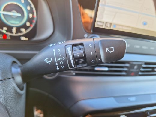 Hyundai Bayon Hyundai 1.0 T-GDI Premium | Achteruitrijcamera | Cruise control | Dodehoekdetectie met correctie ActivLease financial lease