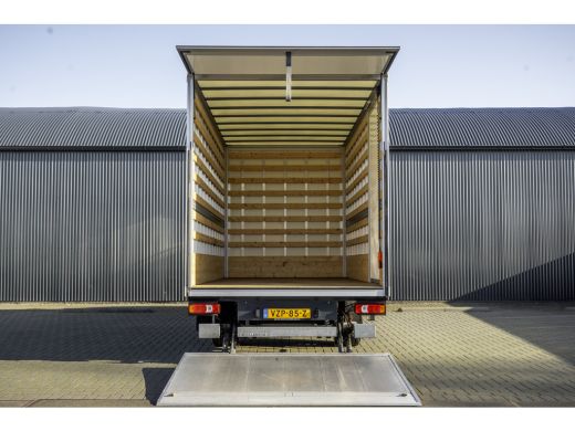 Iveco Daily 35S14 2.3 | Bakwagen met laadklep | Euro 6 | Automaat | Cruise | Airco | Camera ActivLease financial lease