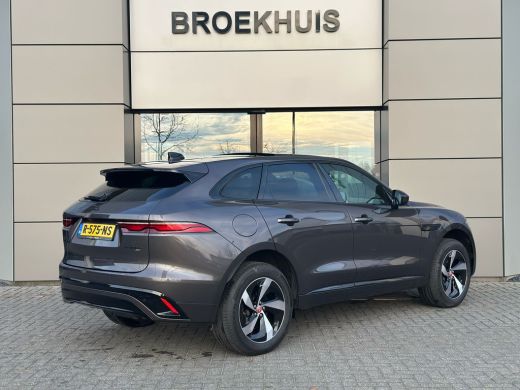Jaguar F-Pace Jaguar P400e PHEV R-Dynamic S | Pano | Afneembare trekhaak | Black Pack | Adaptieve Cruise Control ActivLease financial lease