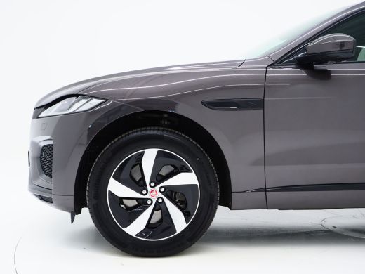 Jaguar F-Pace Jaguar P400e PHEV R-Dynamic S | Pano | Afneembare trekhaak | Black Pack | Adaptieve Cruise Control ActivLease financial lease