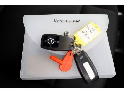 Mercedes Sprinter 314 CDI 143pk E6 Bakwagen met laadklep en zijdeur L440 1037kg laadverm. 01-2021 ActivLease financial lease