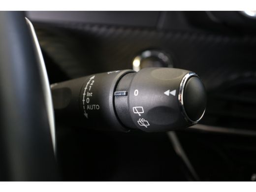 Peugeot 208 1.2 Allure 100pk Automaat | Navi | Camera | Cruise control | Climate control | DAB | Apple Carplay | ActivLease financial lease