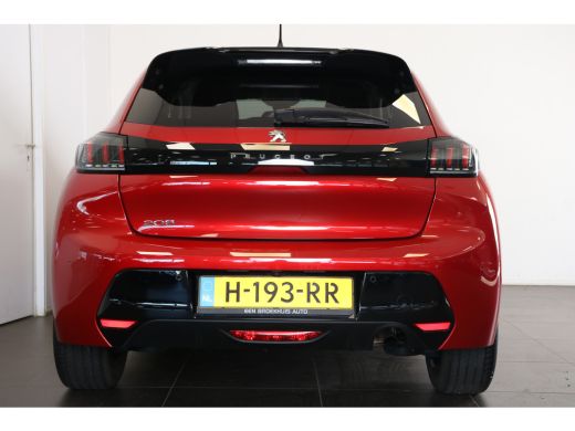 Peugeot 208 1.2 Allure 100pk Automaat | Navi | Camera | Cruise control | Climate control | DAB | Apple Carplay | ActivLease financial lease