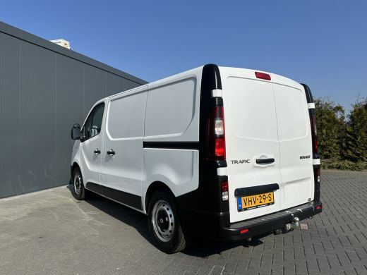 Renault Trafic 2.0 dCi 120 PK / L1H1 / 1e EIG. / 2x SCHUIFDEUR / LED KOPLAMPEN / TREKHAAK / AIRCO / CRUISE ActivLease financial lease