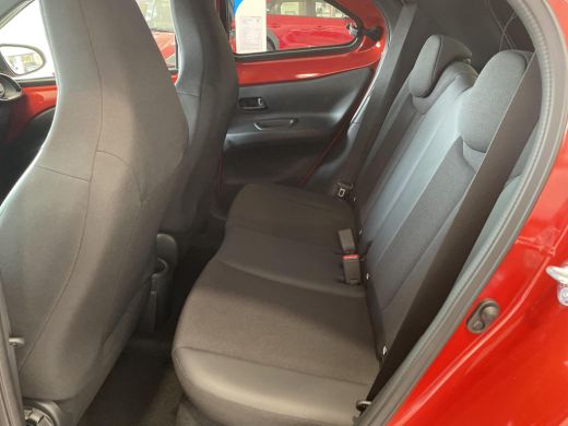 Toyota Aygo X 1.0 VVT-i MT Envy | Nieuw uit voorraad leverbaar | ActivLease financial lease