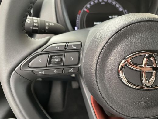 Toyota Aygo X 1.0 VVT-i MT Envy | Nieuw uit voorraad leverbaar | ActivLease financial lease