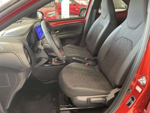 Toyota Aygo X 1.0 VVT-i MT Envy | Nieuw uit voorraad leverbaar | ActivLease financial lease