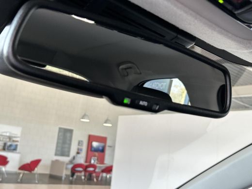 Toyota Yaris 1.5 Hybrid 115 Dynamic ActivLease financial lease