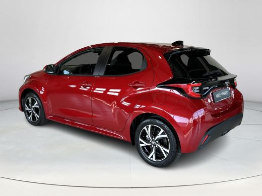 Toyota Yaris 1.5 Hybrid 115 Dynamic ActivLease financial lease
