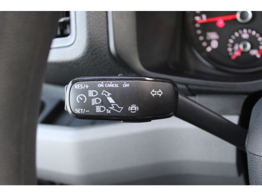 Volkswagen Crafter 35 2.0 TDI L3H3 Comfortline EURO VI 140 PK | 2 zitplaatsen rechtsvoor | Achteruitrijcamera | Arms... ActivLease financial lease