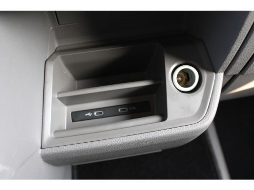 Volkswagen Crafter 35 2.0 TDI L3H3 Comfortline EURO VI 140 PK | 2 zitplaatsen rechtsvoor | Achteruitrijcamera | Arms... ActivLease financial lease