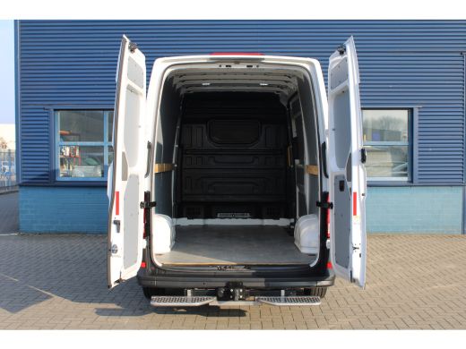 Volkswagen Crafter 35 2.0 TDI L3H3 Comfortline EURO VI 140 PK | 2 zitplaatsen rechtsvoor | Achteruitrijcamera | Arms... ActivLease financial lease