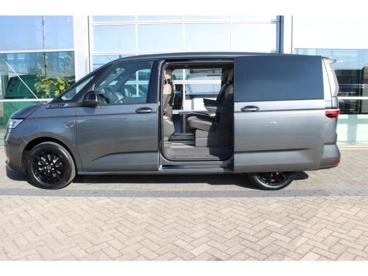 Volkswagen Multivan eHybrid | Bulli | 4Motion | L2 | 245 PK | Alcantara | Panoramadak | Trekhaak | Camera ActivLease financial lease