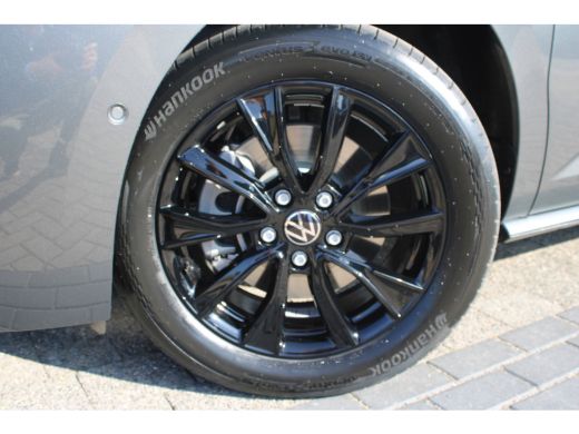 Volkswagen Multivan eHybrid | Bulli | 4Motion | L2 | 245 PK | Alcantara | Panoramadak | Trekhaak | Camera ActivLease financial lease
