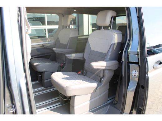 Volkswagen Multivan eHybrid | Bulli | 4Motion | L2 | 245 PK | Alcantara | Panoramadak | Trekhaak | Camera ActivLease financial lease