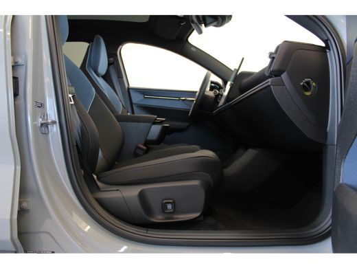 Volvo  EX30 Volvo Twin Motor 428PK Ultra | Stuurverw | Panoramadak | Elektr stoelen | 360 View ActivLease financial lease