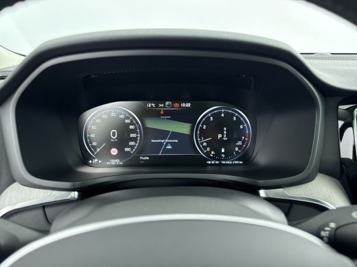 Volvo  V60 B3 Inscription | Panoramadak | Head-up | 360 Camera | Harman Kardon | Adaptieve cruise | BLIS | E... ActivLease financial lease
