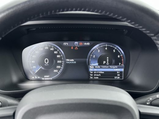 Volvo  XC40 T2 A/T Momentum Core | 17" | Stoelverwarming | ActivLease financial lease