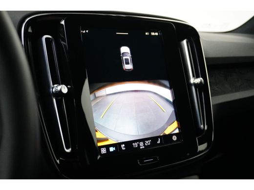 Volvo  XC40 Volvo Recharge Core 70 kWh | Climate-Pack: Warmtepomp | Stuur/stoelverwarming | Camera | Getint g... ActivLease financial lease