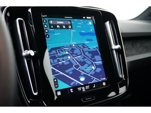 Volvo  XC40 Volvo Recharge Core 70 kWh | Climate-Pack: Warmtepomp | Stuur/stoelverwarming | Camera | Getint g... ActivLease financial lease