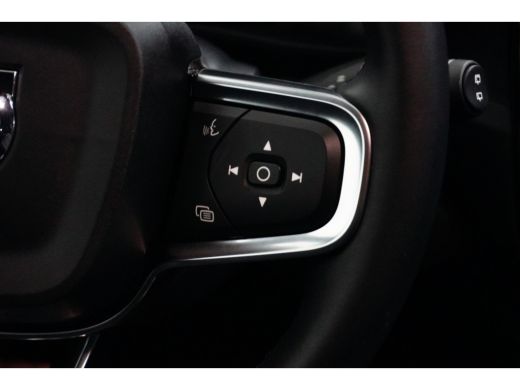 Volvo  XC40 Volvo Recharge Core 70 kWh | Climate-Pack: Warmtepomp | Stuur/stoelverwarming | Camera | Getint g... ActivLease financial lease