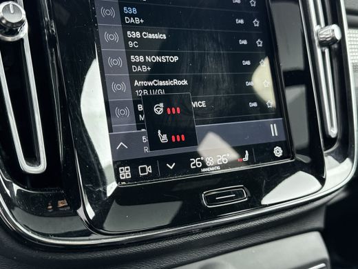 Volvo  XC40 Recharge P8 AWD R-Design | 20" | Panoramadak | 360 Camera | Harman Kardon | Elektr. verst. stoele... ActivLease financial lease