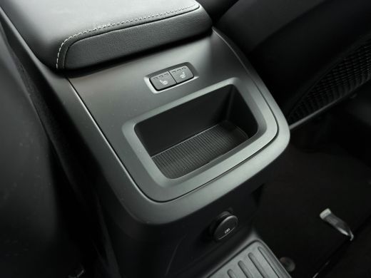 Volvo  XC60 T8 Recharge Ultimate Bright | 21" | Luchtvering | B&W | 360 Camera | Gelaagd glas | Trekhaak | Pa... ActivLease financial lease