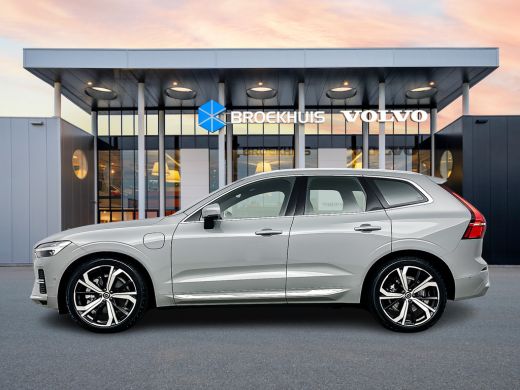 Volvo  XC60 T8 Recharge Ultimate Bright | 21" | Luchtvering | B&W | 360 Camera | Gelaagd glas | Trekhaak | Pa... ActivLease financial lease