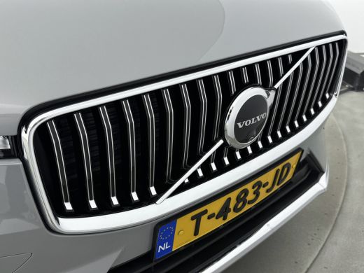 Volvo  XC60 T8 Recharge Ultimate Bright | 21" | Luchtvering | B&W | 360 Camera | Gelaagd glas | Trekhaak | Pa... ActivLease financial lease