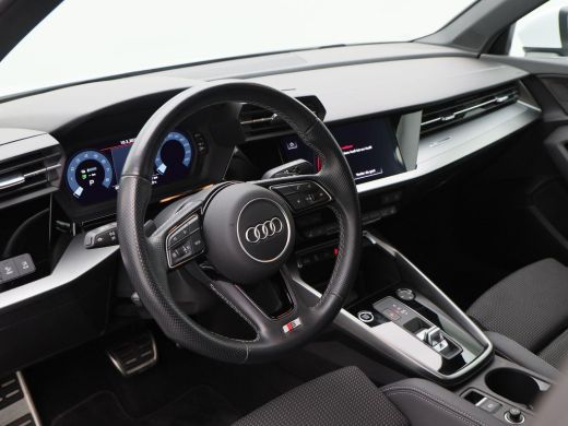 Audi A3 Sportback 40 TFSi e 204 Pk Automaat S-Line | Full LED | 18 Inch | Adaptive Cruise | App Connect |... ActivLease financial lease