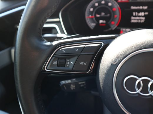 Audi A4 Avant 35 TFSI Launch edition Business TREKHAAK 1e EIG AUTOMAAT ActivLease financial lease